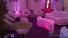 Lounge Tisch beleuchtet