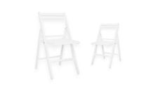 Eleganter weißer Holz-Klappstuhl mieten – Praktischer Hochzeitsstuhl für Ihre Feier