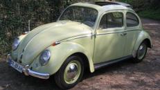 VW Käfer mit Faltdach/Oldtimer/Klassiker/Volkswagen
