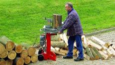 Holzspalter 6 t Spaltkraft 230 V, stehend