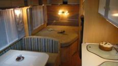 LMC-Wohnwagen 520 K mit Etagen- + Festbett