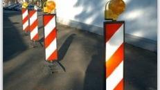 Absperrbarken, Barken, Absperrung, Baustelle, Baustellenabsperrung, Begrenzungsbarken, Straße, Dekoration, Event, Messe