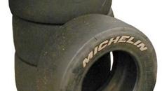Rennreifen, Reifen, Autoreifen, Auto, Rennauto, Motorsport, Formel1, F1, Dekoration, Event, Messe, Veranstaltung