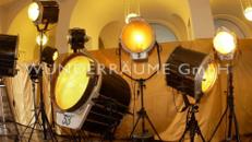 100 Filmscheinwerfer Nostalgie; einmalig, WUNDERRÄUME GmbH vermietet: Dekoration/Kulisse für Event, Messe, Veranstaltung, Incentive, Mitarbeiterfest, Firmenjubiläum