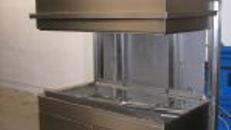 Haubenspülmaschine Hobart UX60EB (dicke Berta)
