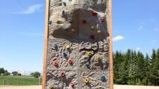 Kletterwand ~ 2 m breit