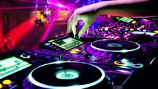 DJ inkl. Musik & Lichtanlage (Hochzeit, Geburtstag, Party, Firmenevent, Weihnachtsfeier, usw.) buchen Lichttechnik, Tontechnik, Party, PA, Boxen