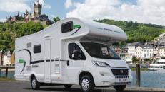 Forster Wohnmobil mit Einzelbetten und Doppelbett