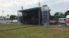 Bühne mit Satteldach / Open Air Bühne / Mobile Bühne / Bühne / Stage / Konzert / Eventbühne