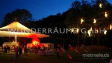 Lichtkokons für Bäume, Fassaden, Säle uvm WUNDERRÄUME GmbH vermietet: Dekoration / Kulisse für Event, Messe, Veranstaltung, Incentive, Mitarbeiterfest, Firmenjubiläum