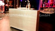 Stehtisch Glamour in silber und gold - WUNDERRÄUME GmbH vermietet: Dekoration/Kulisse für Event, Messe, Veranstaltung, Incentive, Mitarbeiterfest, Firmenjubiläum
