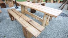 Holztisch rustikal - WUNDERRÄUME GmbH vermietet: Dekoration/Kulisse für Event, Messe, Veranstaltung, Incentive, Mitarbeiterfest, Firmenjubiläum