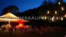 Lichtkokons für Bäume, Fassaden, Säle uvm WUNDERRÄUME GmbH vermietet: Dekoration / Kulisse für Event, Messe, Veranstaltung, Incentive, Mitarbeiterfest, Firmenjubiläum