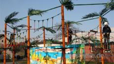 Kinder Hochseilgarten / klettern / Höhenpfad / Kletterpark