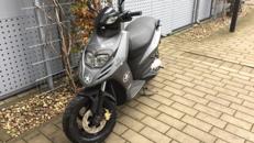 Roller Piaggio 50 SR 50ccm spritzig leihen mieten karlsruhe
