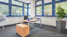 ALL-INCL.-MIETE: Teilsanierte Büros mit Teeküche in Frankfurt