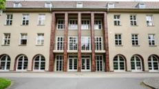 Großzügige, sanierte Büroflächen mit Teeküche in Dresden – Sicherheitsdienst und Kantine vor Ort
