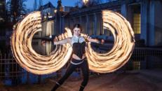 Spherina - Feuershow und LED Lichtshow voller Eleganz