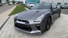 Nissan GT-R 2017 570 PS mieten Sportwagen