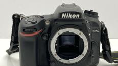 Nikon D7200 Kamera mit Sigma 18-200mm 3.5-5.6 Objektiv