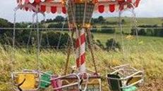 NOSTALGIE KETTENKARUSSELL / KINDER-KARUSSELL MIT 6 SITZPLÄTZEN