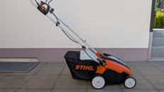 Profi Elektro Vertikutierer / Rasenlüfter Stihl RLE