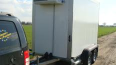 Tiefkühlanhänger Kühlanhänger 3500 kg doppelachser 3868 x 1706 x 2000 mm Kühlung + 10°C bis – 20°C