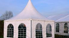 Pagode, Partyzelt für bis zu 11 Personen 3 x 3 m
