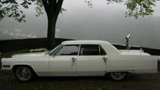Cadillac Fleetwood Oldtimer Hochzeitsauto in weiß