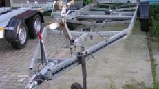 2000 kg Motorbootstrailer mieten in Berlin
