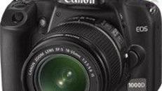 Canon EOS 1000D mit Objektiv 18-55 mm 2. Akku, 2 GB Speicherkarte und Transporttasche