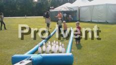 Kinder Bowling