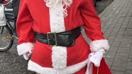 Weihnachtsmann für Ihre Firmenfeier oder für Privatbesuche bis 26. Dezember buchbar