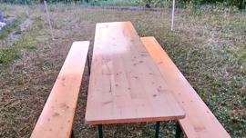 Bierzeltgarnituren mieten- Bierbank | Biertisch | Biergarnitur