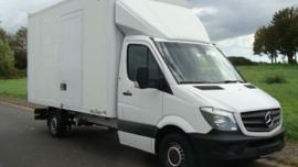 Großraumtransporter Transporter 4320 x 2060 x 2430mm Umzugswagen Vermietung MB-Sprinter Kofferaufbau