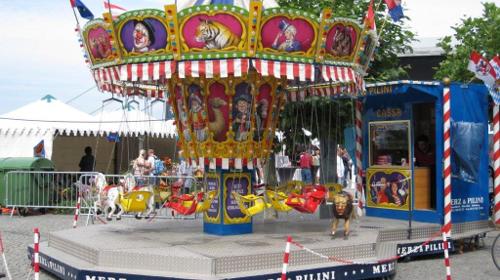 KARUSSELL