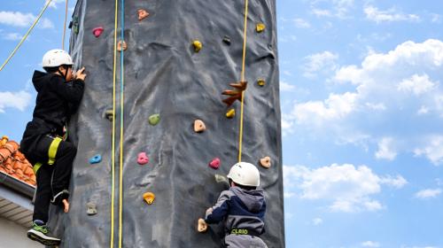 Drei-Wege-Kletterberg - THE ROCK - CO 2 neutral - green event modul