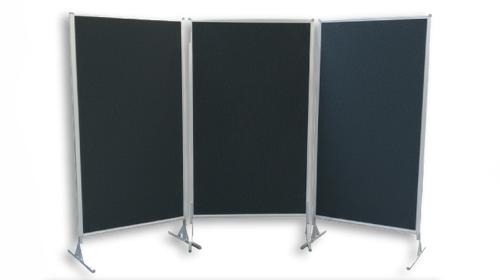Mobile Pinnwand mieten – Große Moderationswand/Trennwand für Seminar & Messe
