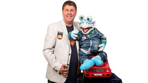 KEVIN 07 Ein Alien außer Kontrolle !  Eine fröhliche Bauchrednershow für die ganze Familie