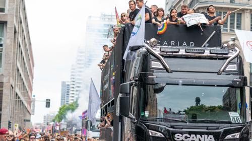 Paradetruck / Musiktruck / Showtruck / Promotion / Parade / Karneval-Truck - doppelstöckig