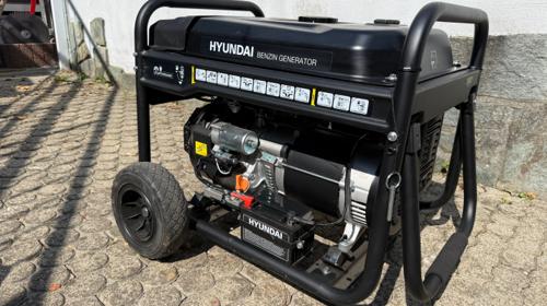 Stromaggregat / Generator 7,2kW 230/400W