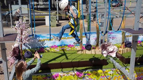 Klettern auf der Blumenwiese mieten