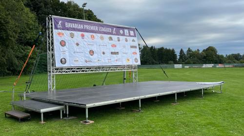 Bühnenpodeste & Bühnen mieten – flexibel & professionell!