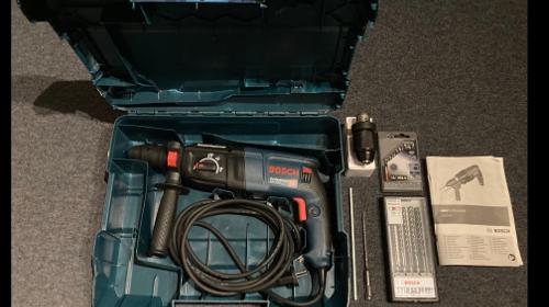 Bosch Bohrhammer / Bohrmaschine GBH 2-26 F + Zubehör