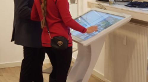 Touchdisplay – Bildtechnik, Präsentationstechnik, Medientechnik, Videotechnik
