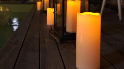 LED Outdoor Kerzen Akku  Set 8 Stück – Miettisch, Eventtisch, Veranstaltungstisch, Partytisch