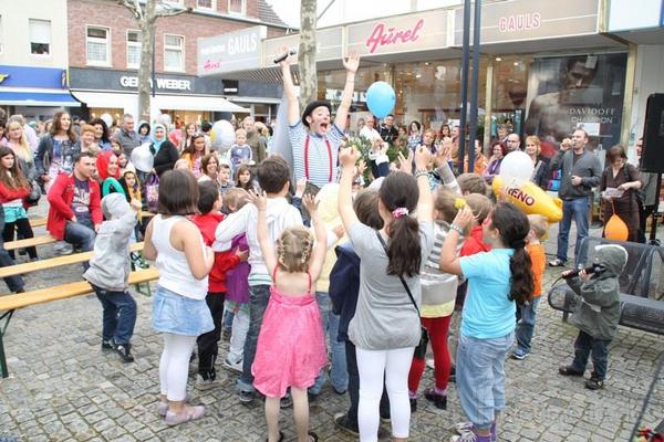 Clown mieten & vermieten - Clown Olli - Ein Clown für alle Fälle in Köln