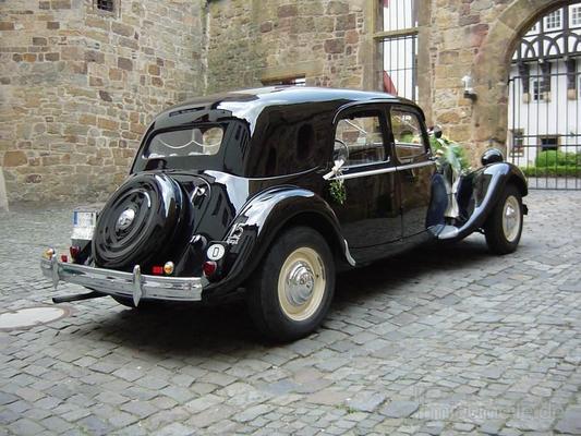 Hochzeitsauto mieten & vermieten - Citroen CV 15-6, Gangsterlimousine, schwarz, 1952 in Melle