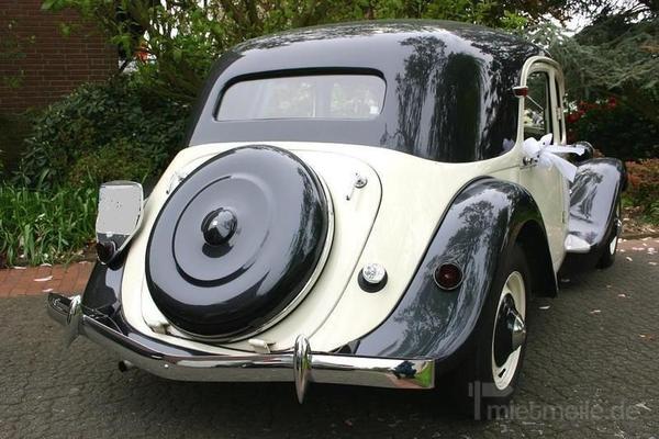 Hochzeitsauto mieten & vermieten - Citroen CV11B Gangsterlimousine 1952 creme/schwarz in Melle