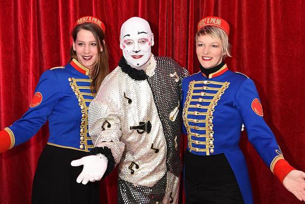 Karussell mieten & vermieten - Dekoration Circus-Variete-Jahrmarkt-Kirmes in Düsseldorf